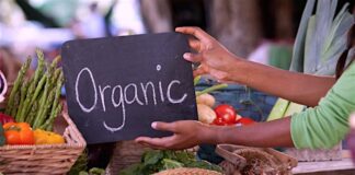 Organic foods have healthier fats, more nutrients and fewer toxic chemicals than conventional foods