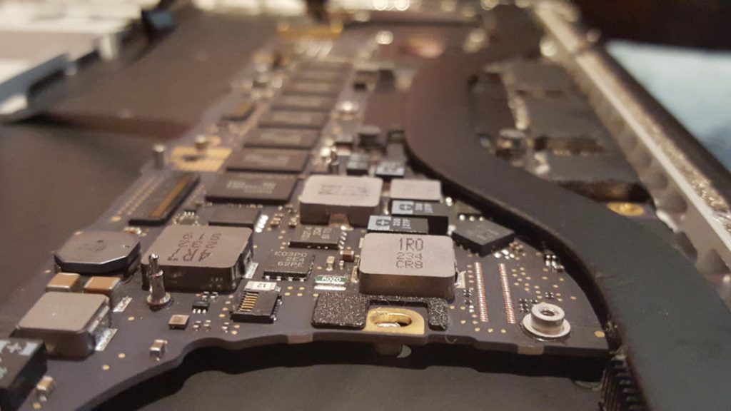 fitting new macbook pro motherboard