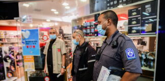 ACCESS DENIED without a VACCINE CERT – WATCH: ISRAELIS BEING ASKED FOR A VACCINE CERTIFICATE BEFORE ENTERING A STORE 💉