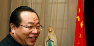 China is Removing Crosses From Churches, Replacing Images of Christ With Xi Jinping