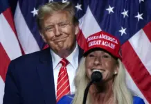 🚨 Trump turns on Marjorie Taylor Greene as she stands against Israel and demands the Epstein files be released. I applaud her courage. It’s rare.