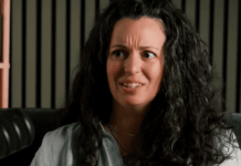Casey Carter: The Teacher Who Started Hearing Her Student’s Thoughts