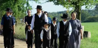 New York Democrats Are WAGING WAR ON THE AMISH By Fining EACH Unvaccinated Child $2,000 PER DAY